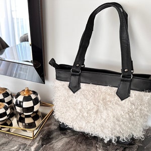 Classic Leather Tote Everyday use tote bag,Student Bag, Personalized Leather Shoulder Bag,Mother’s Day Gift.SheepSkin bag,christmas gift