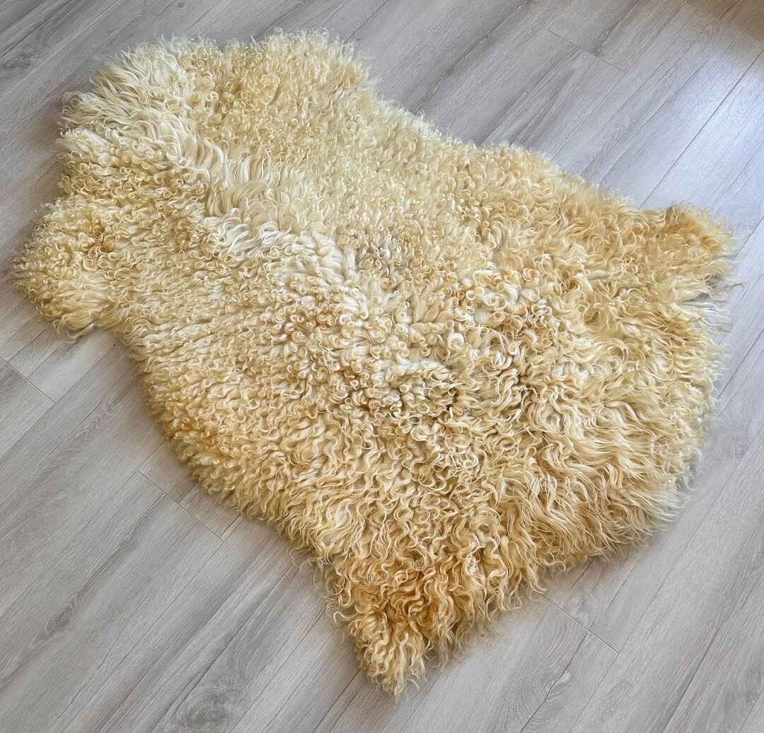Gotland Sheepskin.curly Sheepskin.natural Tanned Handmade Sheepskin Rug ...