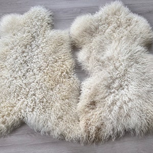 Set of 2 gotland sheepskin.Natural sheepskin Tanned Handmade SheepSkin .Curly SheepSkin sheepskin Rug tigrado Sheepskin.Real soft Sheepskin.