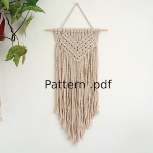 Simple Macrame Wall Hanging Pattern PDF For Beginners With Photos