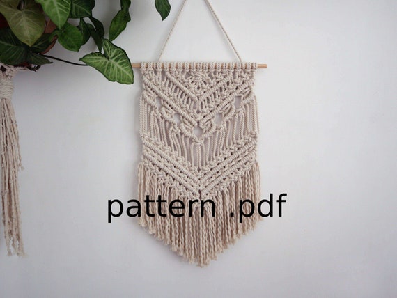 Large Geometric Macramé Wall Hanging – AGAATI