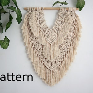 Macrame Pattern, Last-Minute Gift For Craft Lover, DIY Macrame Wall Hanging