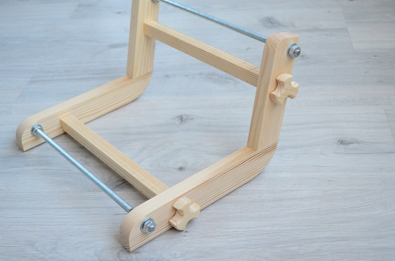 Modern Wooden Loom for LONG seed beadwork weaving - For loomed stitch hatbands, gerdans, bracelets and choker - Workspace size 8" x 9" Bild 6