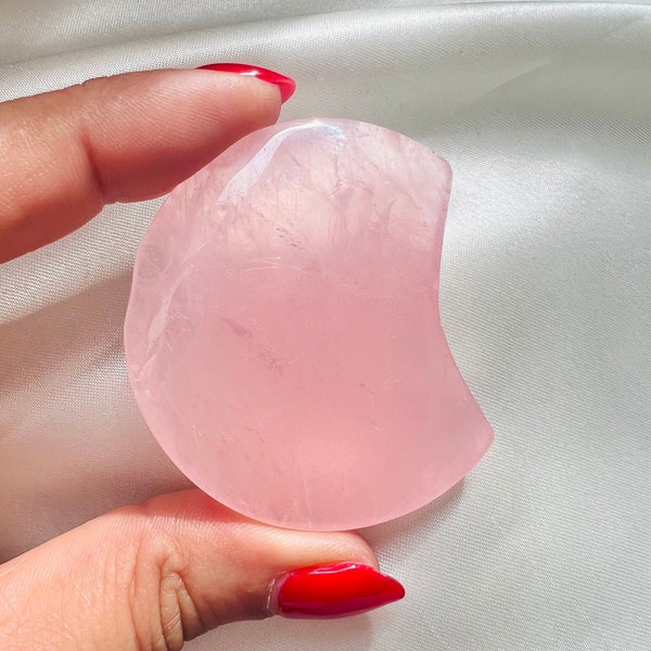 Premium super pink Rose Quartz crystal moon / Polished crystal moon / Reiki energy blessed crystal of love / Hand carved crystal moon / Luna