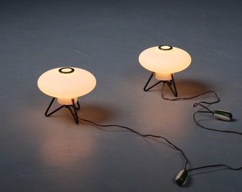 Retro Futurism: Pair of 1950s STILNOVO Opaline UFO Table Lamps