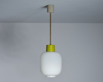 Italian Design: 1960s Modern Ceiling Pendant Lamp