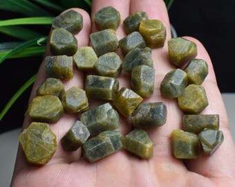 31pcs 55g Rare Natural Unheated Green Yellow Corundum Ruby