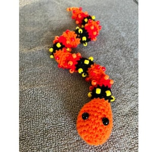 Fidget Bead Crochet snake rattle snake beaded PATTERN - US and UK terms included