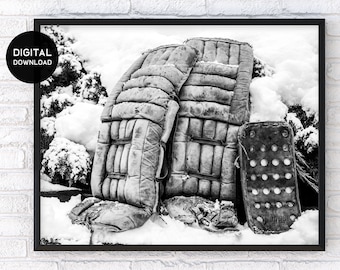 Vintage Hockey Printable Wall Art Digital Download Black & White Winter Hockey Image, Hockey Decor