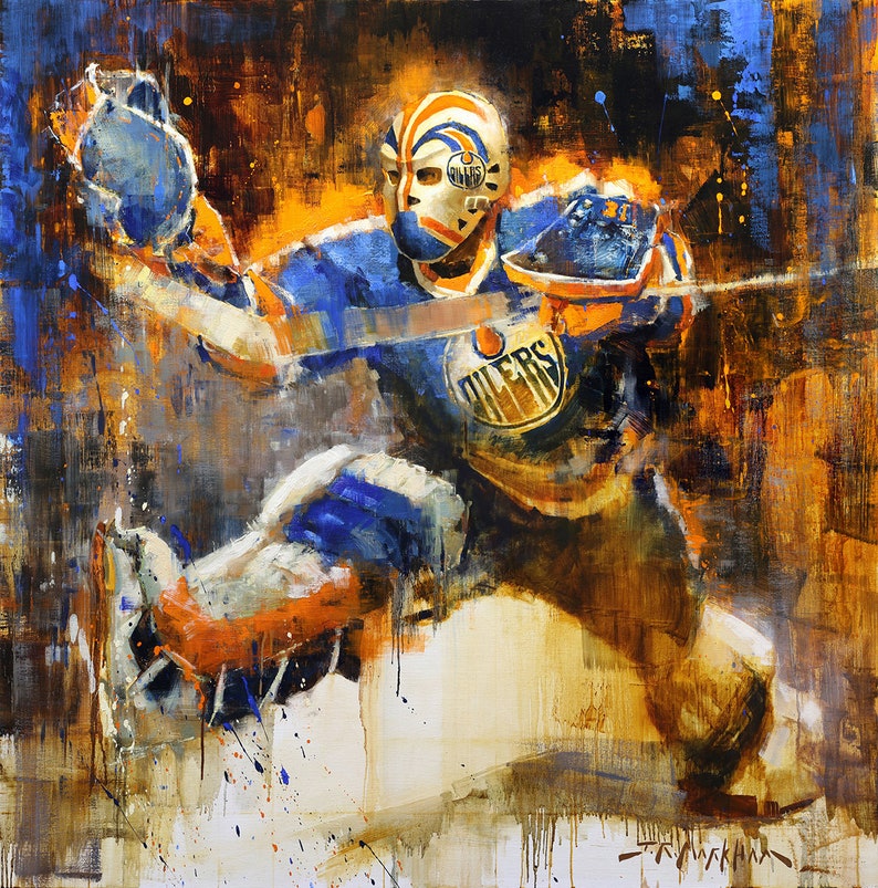 K&ouml;nnte beinhalten: Abstrakte Malerei eines Eishockey-Torwarts in Aktion, der eine blaue, orange und wei&szlig;e Uniform mit dem Wort "Oilers" auf der Brust tr&auml;gt. Der Torwart befindet sich in einer dynamischen Pose, mit Maske und Pads, vor einem orange-blauen Hintergrund.