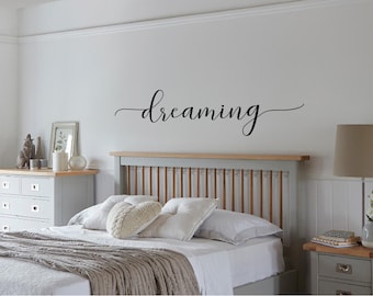 Dreaming Sticker, Dreaming Wall Art Bedroom Wall Sticker, Dreaming Wall Decal, Bedroom Wall Decor, Dreaming Word Sticker,Dreaming Wall Decor