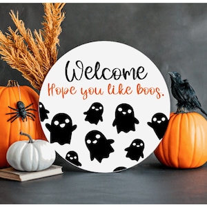 Hey Boo! Halloween Wood Door Hanger: Ghost Front Porch Decor