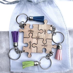 Personalized Wooden Puzzle Piece Keychain, Engraved Name Friendship Gift, Best Friend Key chain Set, Custom, Group Gift, For Women Friends