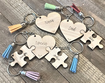 Personalized Wooden Heart Puzzle Piece Keychain, sentimental Mom gift from Kids, Custom Family Gift, Grandma, Children Names, Aunt Keyring
