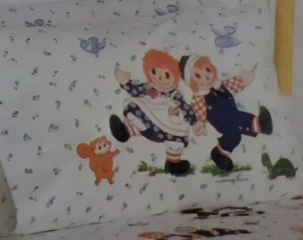 NOS - Vintage Raggedy Ann and Andy Pillowcase - Standard Size [#1568]