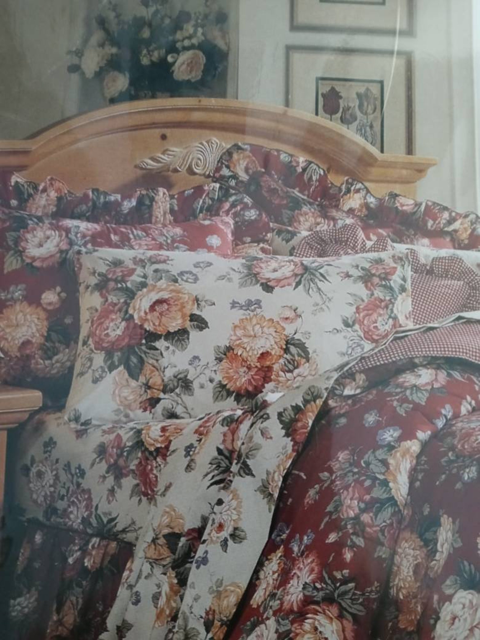 NOS Vintage Queen Size Flat Sheet With Country Cottage Style Floral
