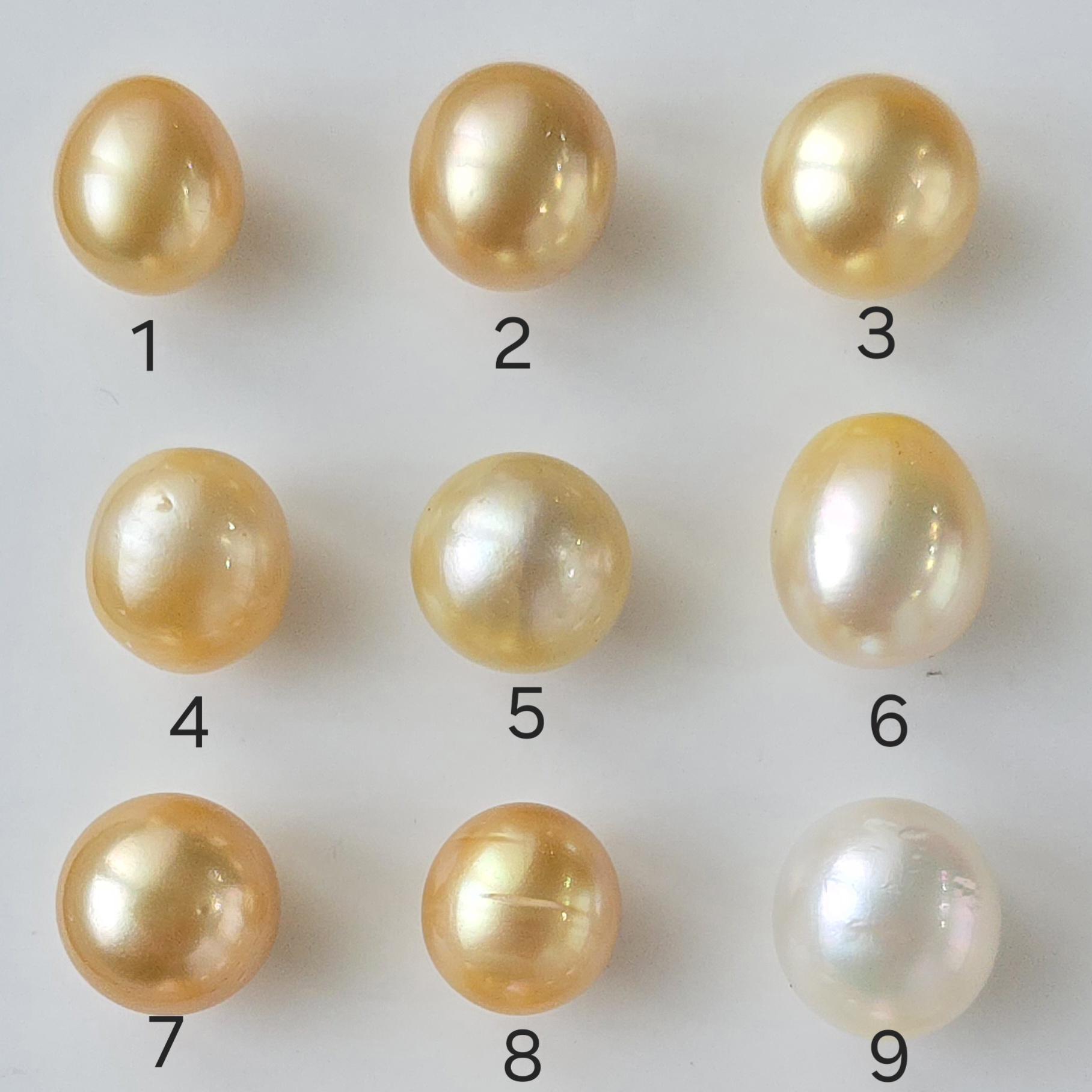 Weißer Südseeperlen-Diamantring Mit Dünnem Kreuz Aus 18 Karat Gelbgold