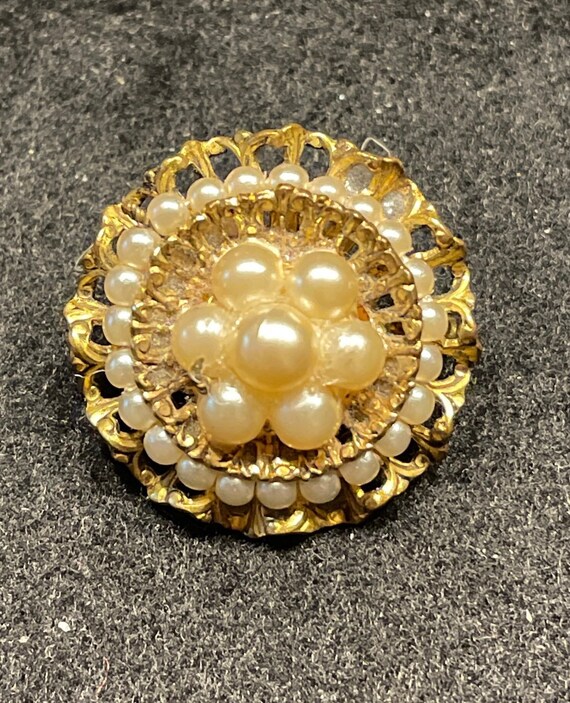 Vintage Pearl Brooch or pin - image 3