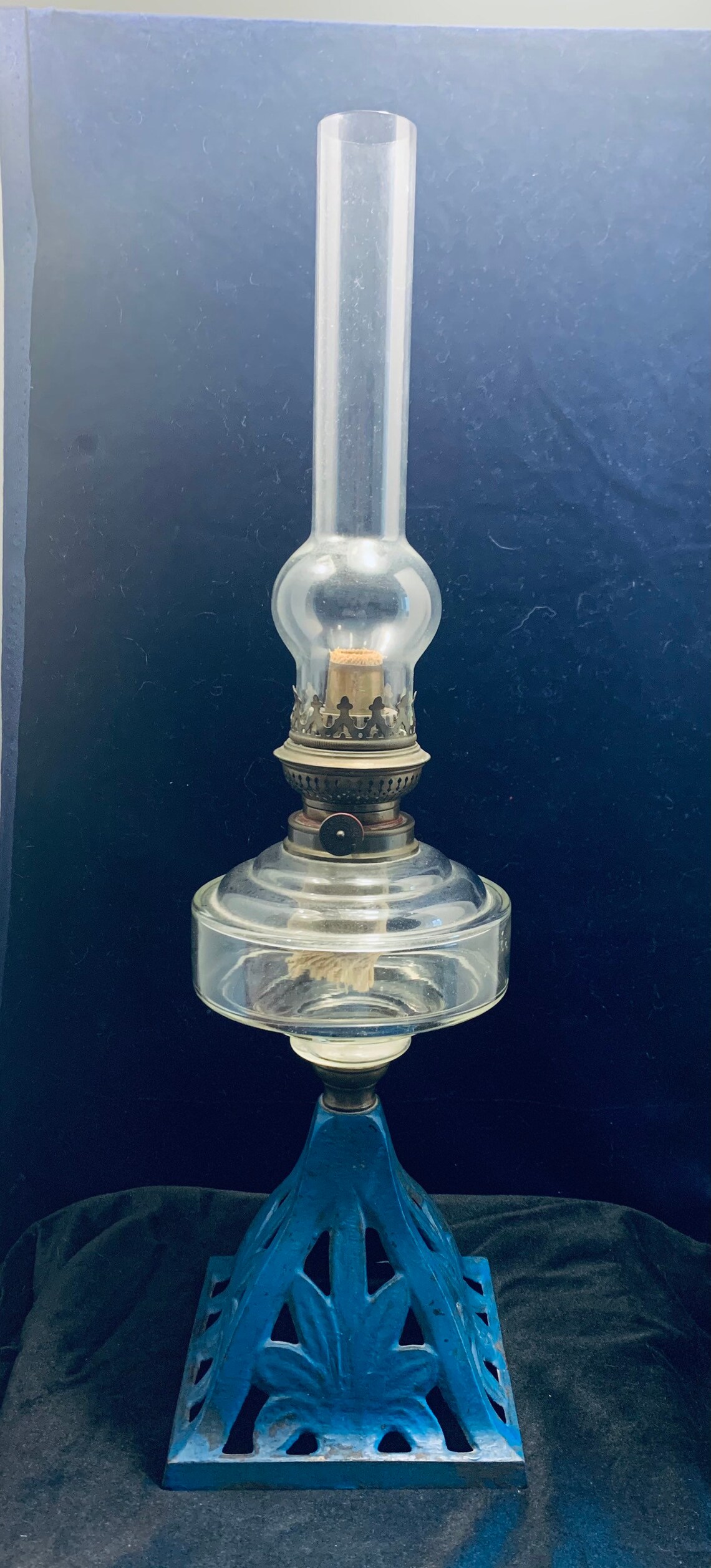 Vintage Victorian Kosmos Brenner Oil Kerosene Lamp with Cast Etsy