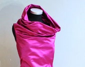 TUSEILAH - Kleid - Seide - magenta