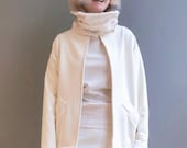 Jacke Damen creme weiß - Baumwolle, leichte Übergangsjacke, nachhaltig, zero waste, modern, minimalistisch