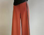 Hose Culotte Damen rostbraun – ausgestelltes Bein, elastischer Bund, Designer Hose, sportlich elegante Mode