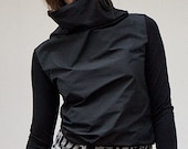 schwarzes Longsleeve für Damen Taft Viskose, Materialmix für Büro, Alltag und Event, Drapierung modernes Basic Designer Top