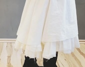 weißer knielang Godetrock Damen Baumwolle, locker asymmetrischer Rock für Alltag, Freizeit & Hochzeit, Designer Rock sportliche Sommermode