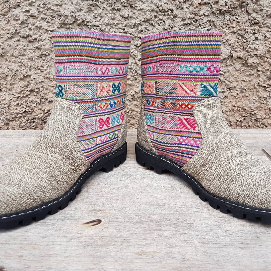 Colorful Tribal botas - tamaño 37 - Striped Festival botas Antique Fabric Bohemian botas Vintage Textiles Peruvian botas Mujer Zapatos Colorful Tribal botas - tamaño 37 - Striped Festival botas Antique Fabric Bohemian botas Vintage Textiles Peruvian botas Mujer Zapatos d9876a