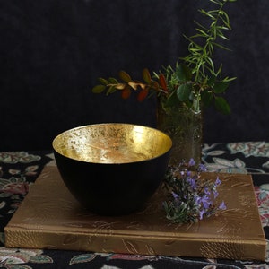 Tealight Candle Holder Incense Bowl Black & Gold Iron Metal Vase image 5