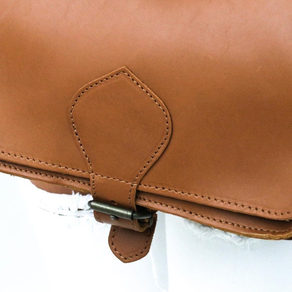 Shoulder Bag Tan Leather Messenger Bag Women, Sac a Main Cuir, Pochette cuir, Handtasche leder, ATHINAÏS
