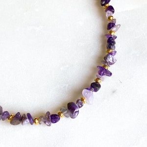 Mum Gift Amethyst necklace Crystal Chip Choker Statement Boho Necklace Collier Pierre femme February Birthstone chocker Gift for her Amethyst