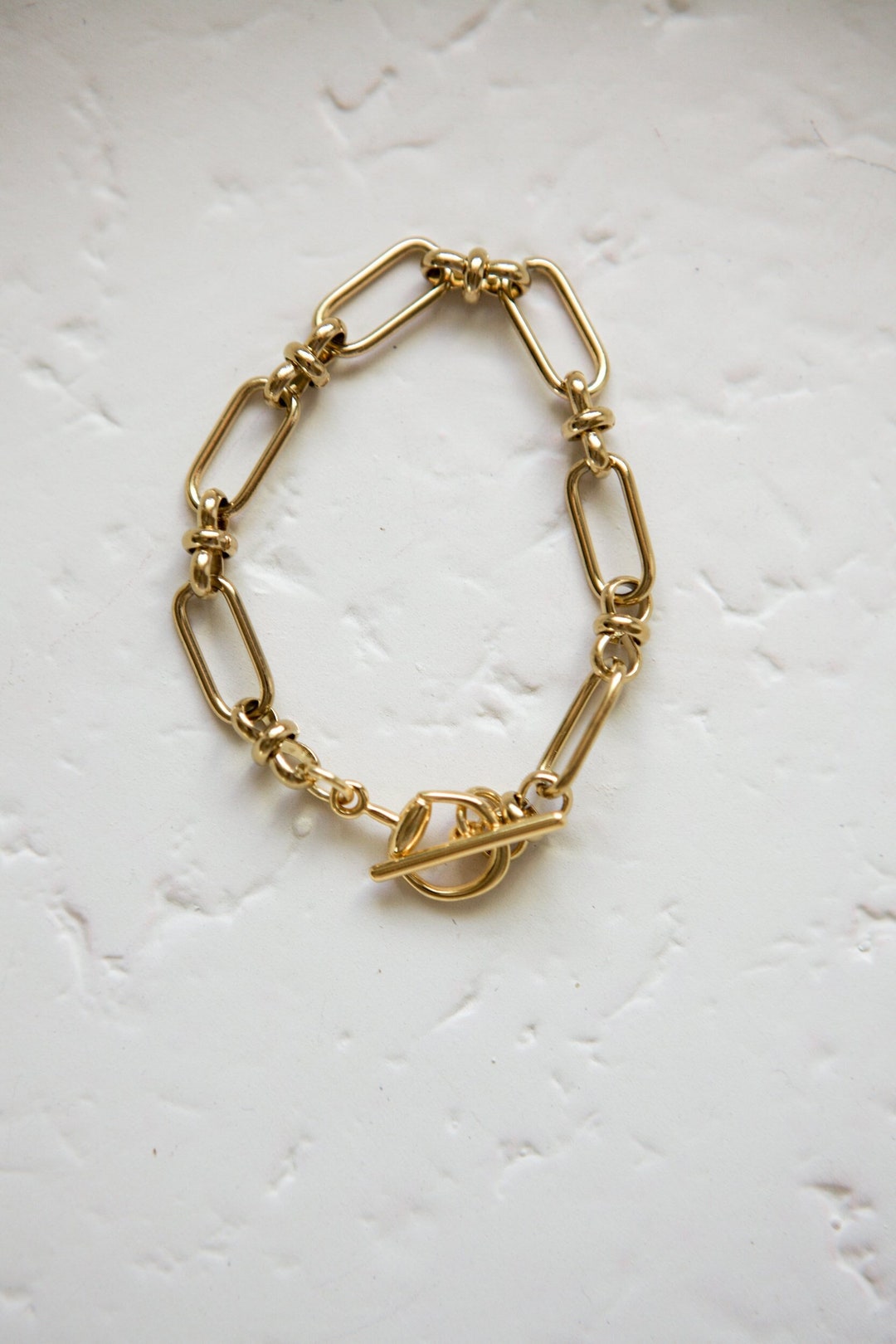 DESMOS Gold Chain Bracelet, Gold Toggle Bracelet, Minimalist Statement