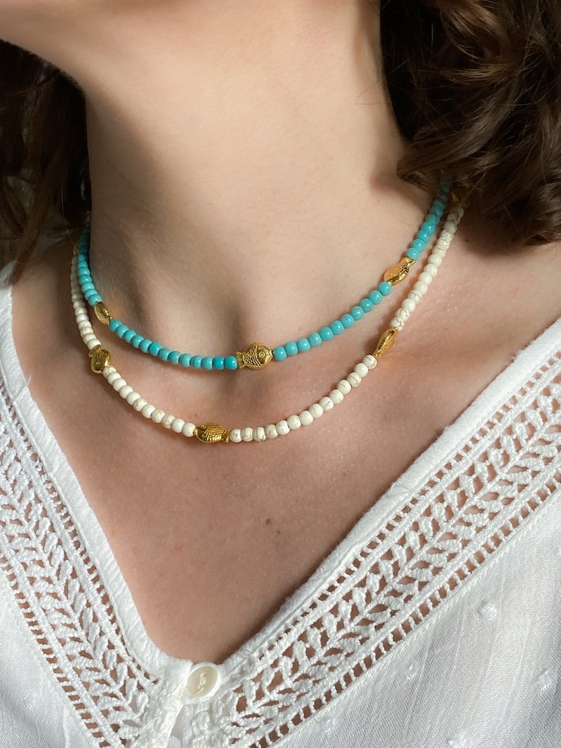Turquoise Heishi Necklace with Gold Fishes Surfer Boho Necklace White Summer Necklace, Gift for her, Collier Pierres, NIREAS image 4
