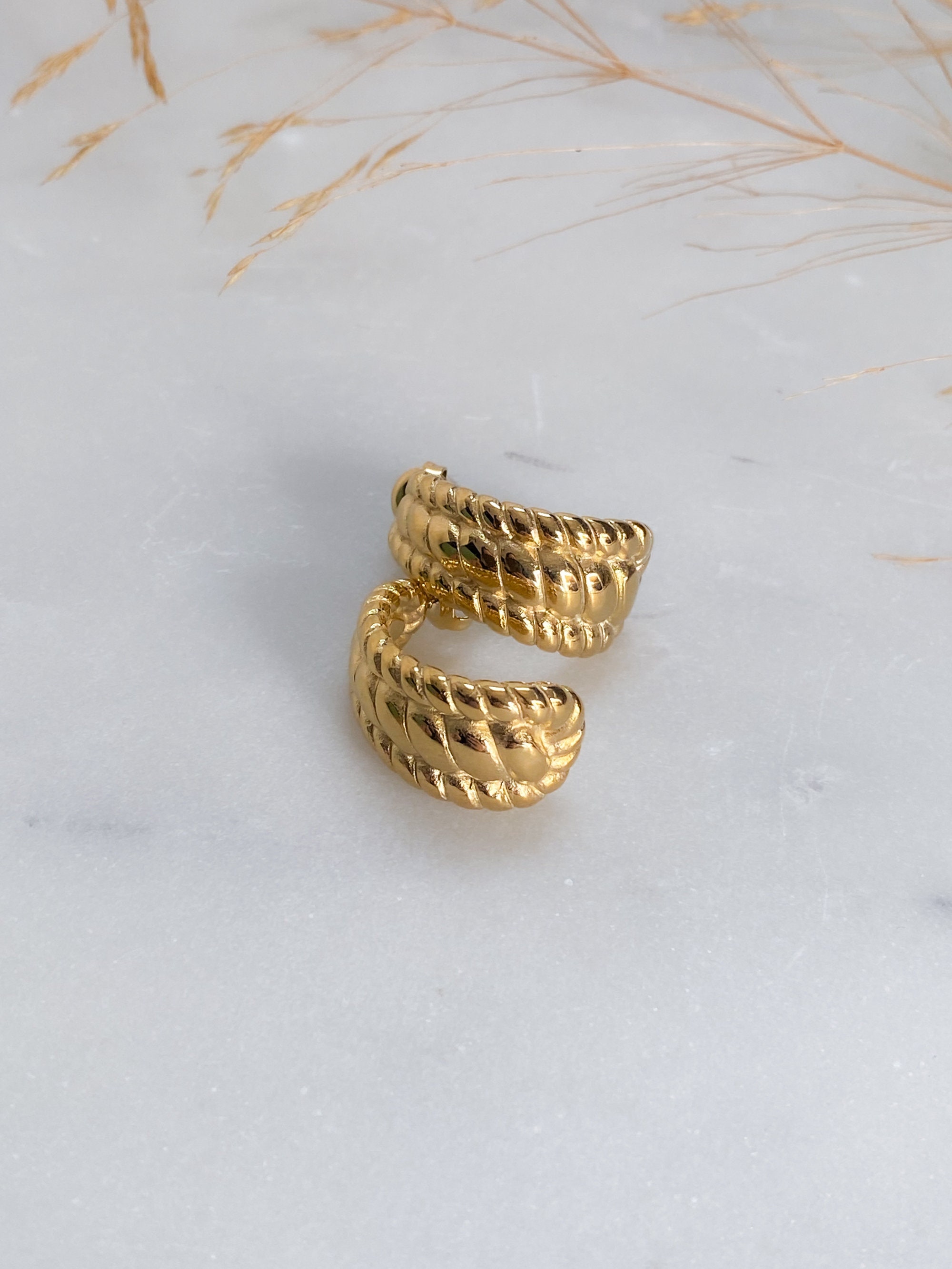 Gold Half Hoop Earrings Vintage Style, Classic Y2k Jewelry, 90s