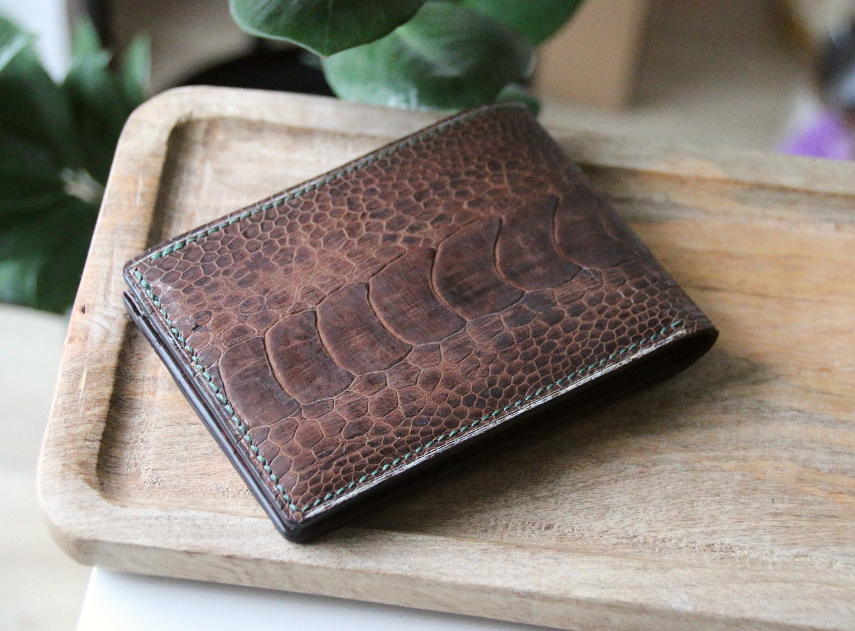 Slim Leather Wallet, Exotic Lizard, Brick Brown