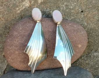 Sterling Silver Earrings, Pink Mother Of Pearl Shells, Chandelier, Long Dangles Dangling Scalloped Oval, Modern, Bohemian Boho, Southwestern