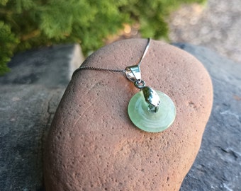 8K Gold Plated Green Stone Pendant And Sterling Silver Box Chain Necklace, Light Green Circle Disk, Vintage 925 Jewelry Women's Gift For Her