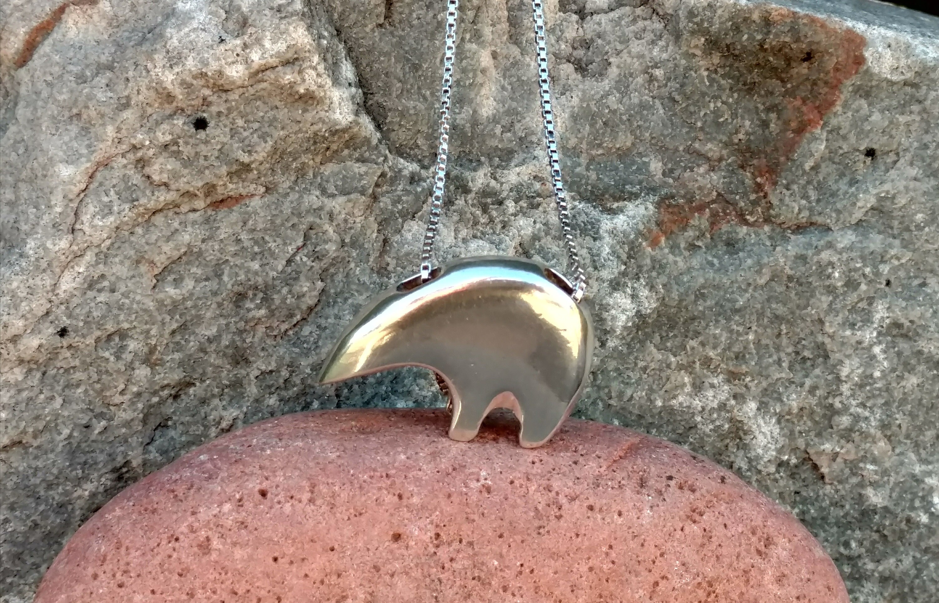 Sterling Silver Zuni Bear Pendant & Necklace, Vintage Native American Jewelry, 925 Italy Box