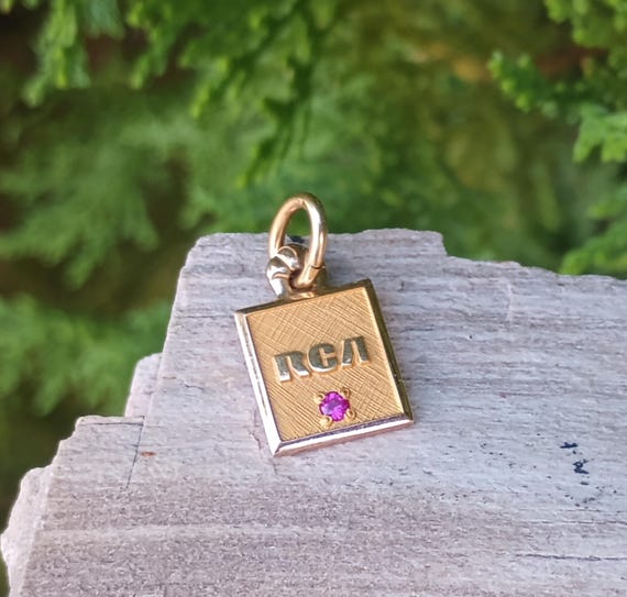 cTo RCA 10KT Gold Ruby Pendant Charm, Vintage Jew… - image 4