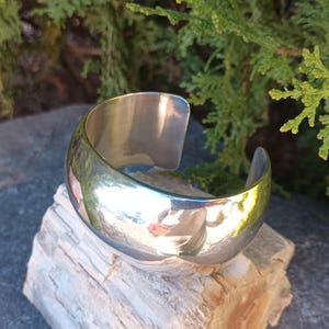 TOM HAWK Sterling Silver Cuff Bracelet, Signed Navajo Artisan