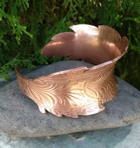 Copper Feather Cuff Bracelet, Heavy Weight Almost… - image 1