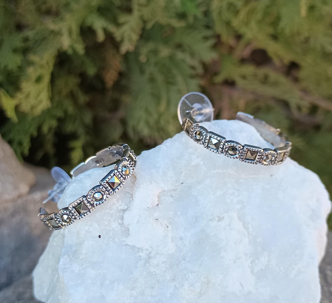 Brand Avenue 925 Silver Matt Shine Hoop Earrings main image 1