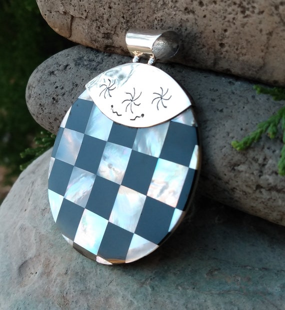 Checkered Sterling Silver Pendant, Mother of Pear… - image 4