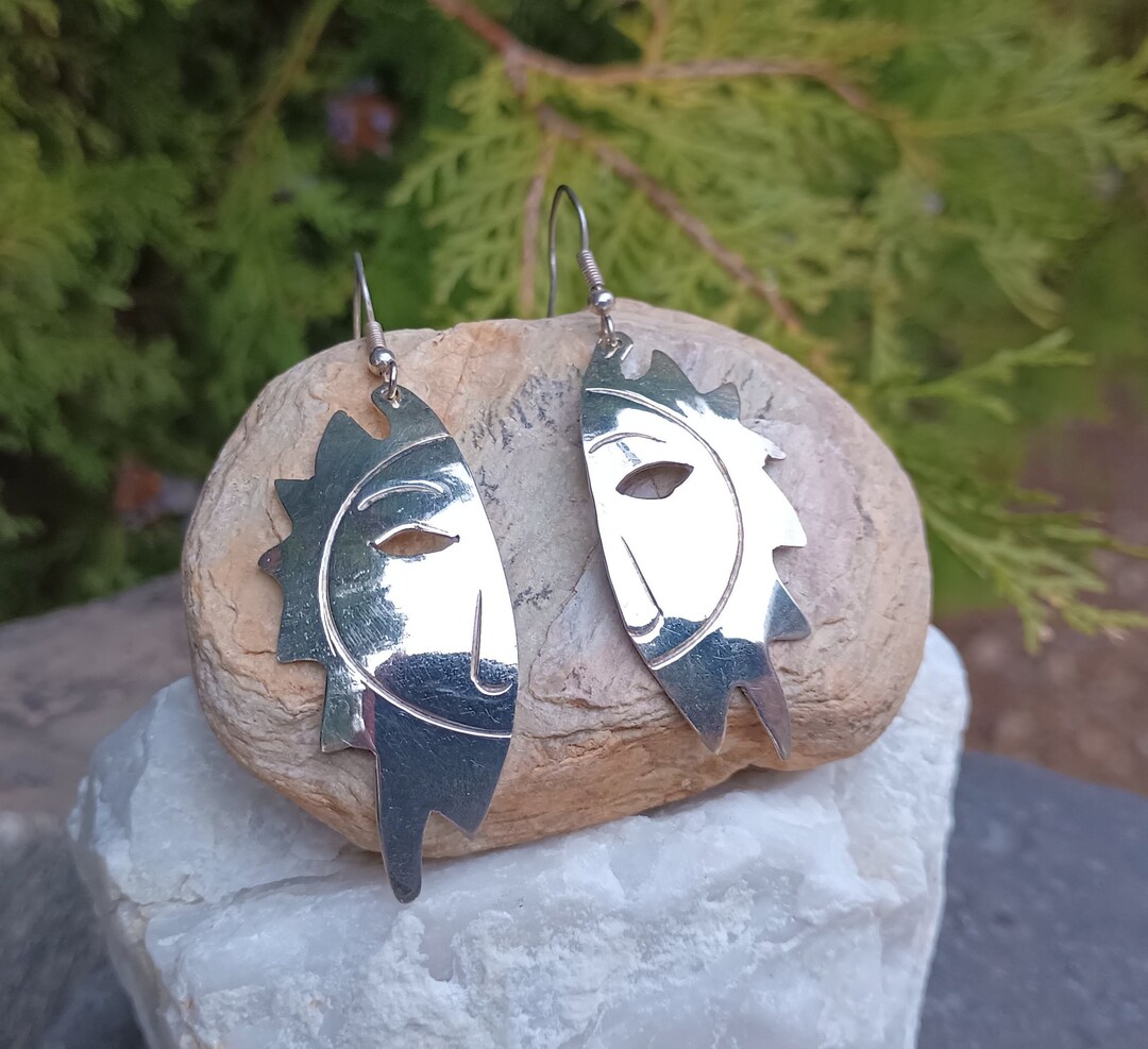 Silver Earring - SUNERREC main image 1