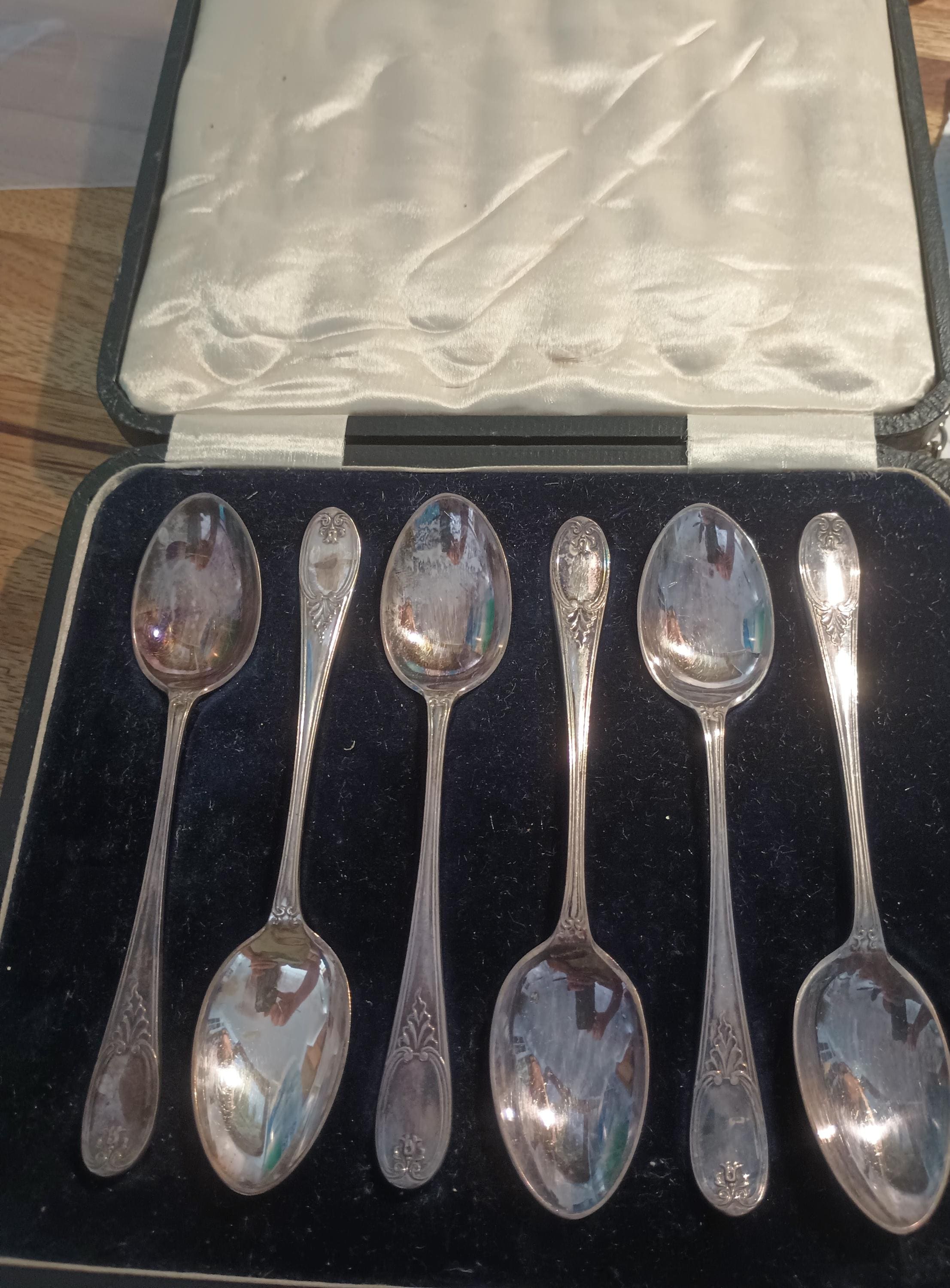 James Deakin and Sons Cased Set of 6 Sterling Silver Demitasse