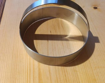 Two oval dough cutters to order