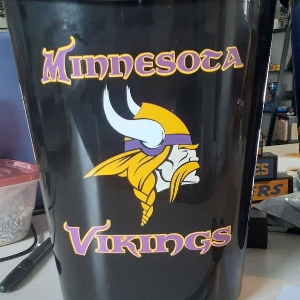 Minnesota Vikings Die-Cut Vinyl Trash Can Bathroom  Laundry Man Cave NFL Football Men's Gift