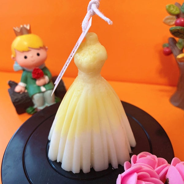 Free Shipping!Hand Made With LOVE! Wedding dress Candle/Princess dress model Candle ART Candle 100% Nature Soy Wax & Essential Oil