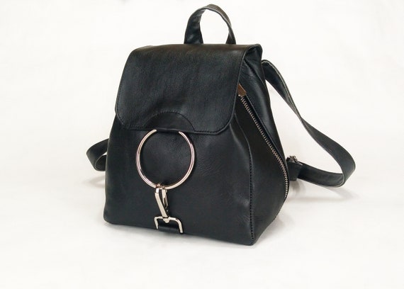 Black Leather Mini Backpack: Italian Leather Purse Bag  display picture 3